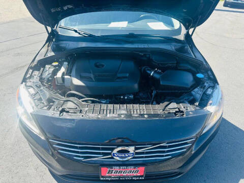 2017 Volvo V60 T5 Premier