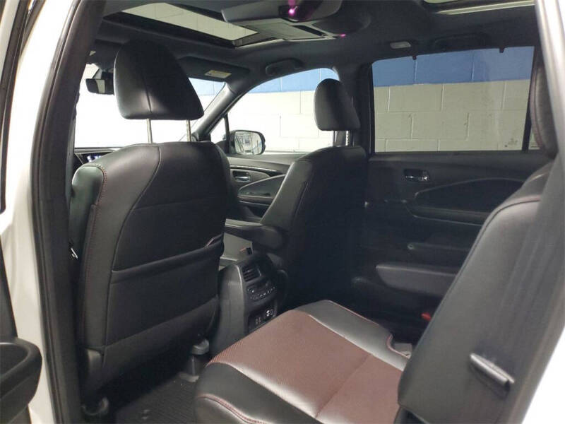 2022 Honda Pilot Black Edition