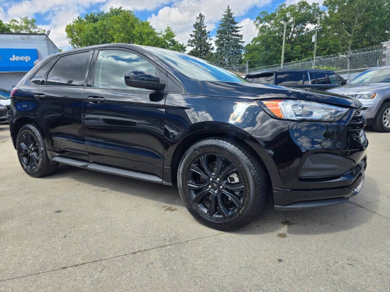 2022 Ford Edge SE