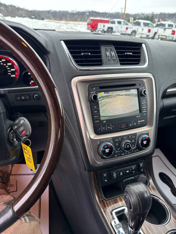 2016 GMC Acadia Denali