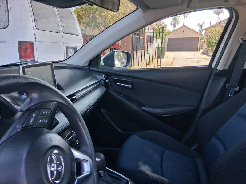 2017 Toyota Yaris iA