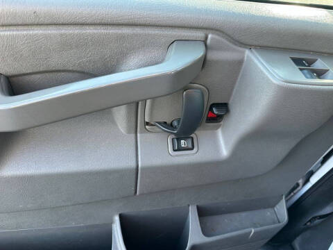 2020 GMC Savana LS 3500