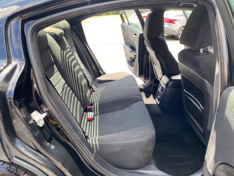 2012 Dodge Charger SE