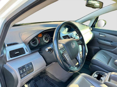 2015 Honda Odyssey Touring Elite