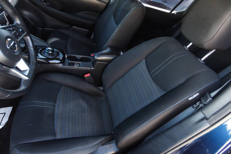 2020 Nissan LEAF SV