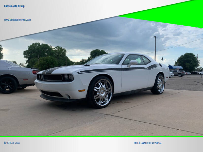 2013 Dodge Challenger SXT Plus