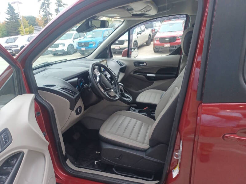 2019 Ford Transit Connect Titanium