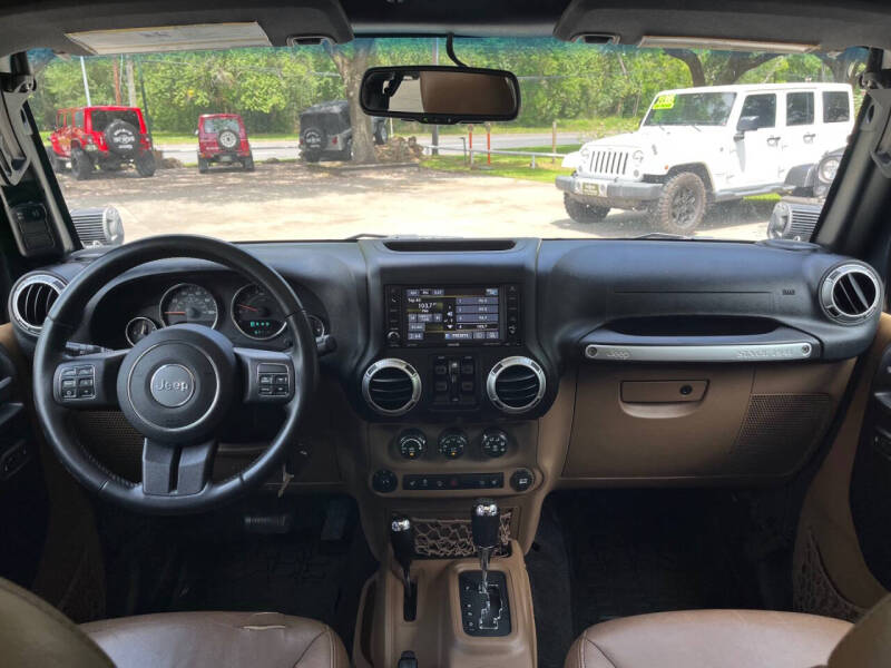 2016 Jeep Wrangler Unlimited Sahara