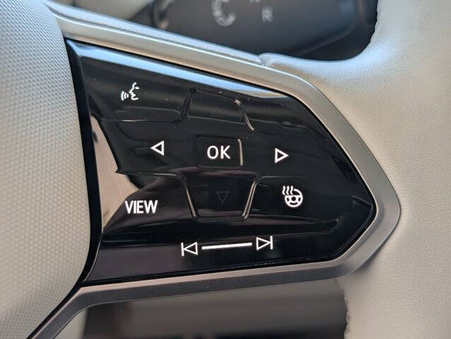 2025 Volkswagen ID. Buzz Pro S Plus