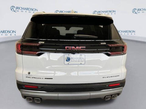 2026 GMC Acadia Elevation