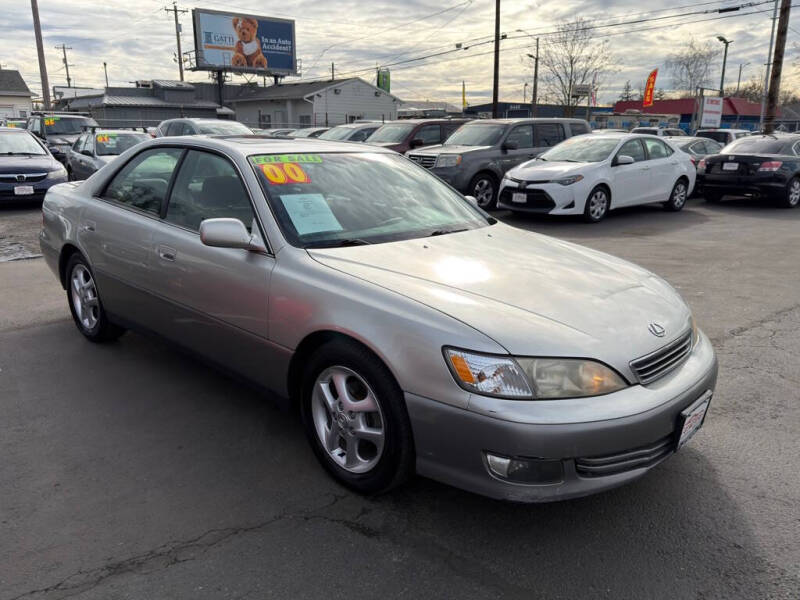 2000 Lexus ES 300