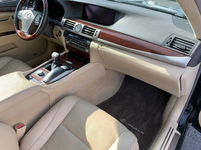 2014 Lexus LS 460