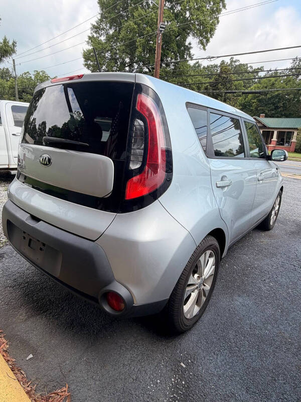 2014 Kia Soul +