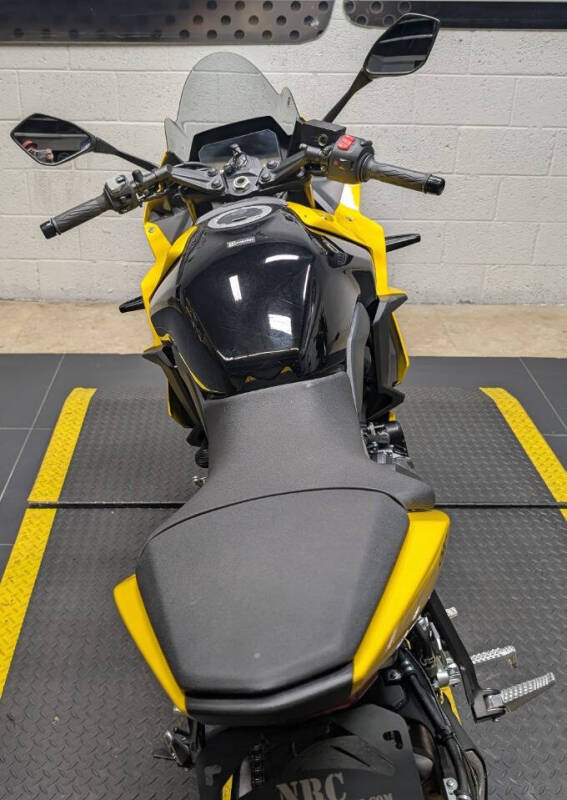 2024 Suzuki GSX-8R
