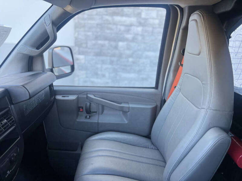 2018 Chevrolet Express 2500