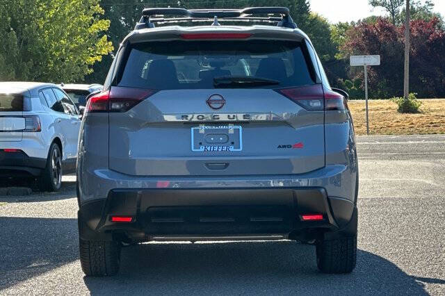 2025 Nissan Rogue Rock Creek