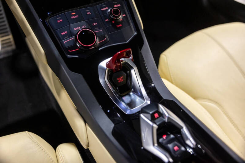 2016 Lamborghini Huracan LP 610-4