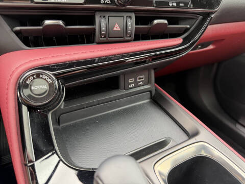 2024 Lexus NX 250