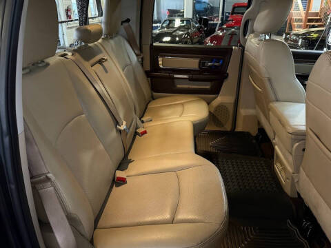 2017 RAM 1500 Laramie