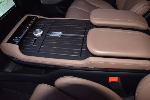 2025 Lincoln Navigator Black Label