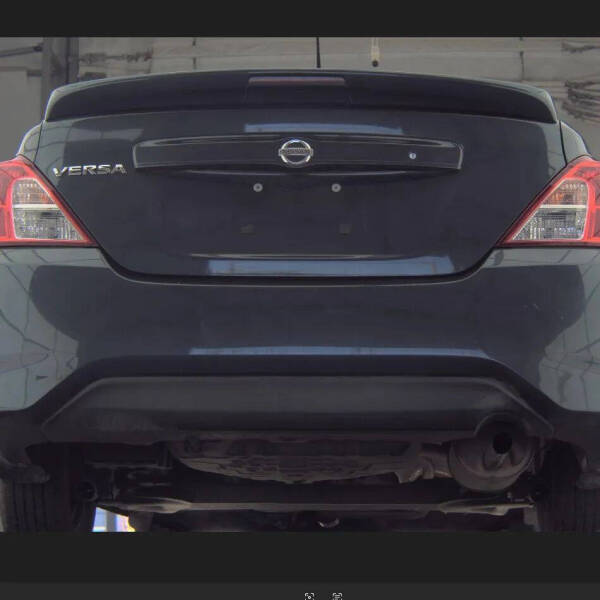 2017 Nissan Versa 1.6 S