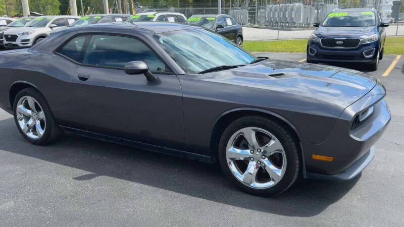 2014 Dodge Challenger SXT