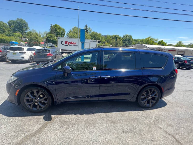 2018 Chrysler Pacifica Touring L
