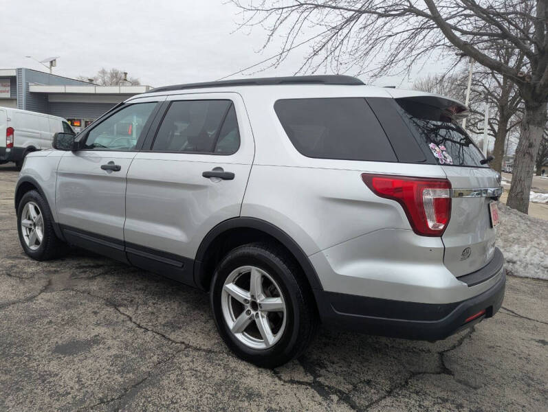 2018 Ford Explorer