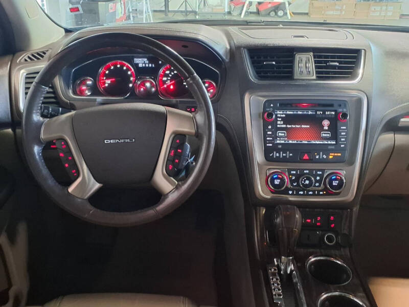 2016 GMC Acadia Denali