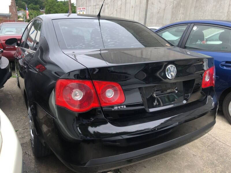 2007 Volkswagen Jetta Base PZEV