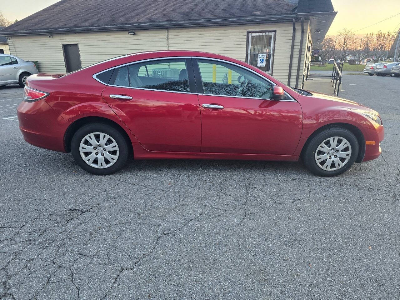 2009 Mazda Mazda6 for sale at QUEENSGATE AUTO SALES in York, PA