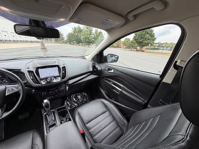 2019 Ford Escape Titanium