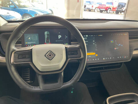 2023 Rivian R1T Adventure