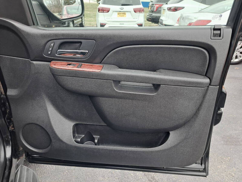 2011 Chevrolet Avalanche LTZ