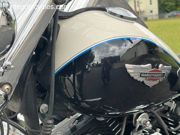 2012 Harley-Davidson Softail Deluxe