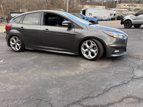 2017 Ford Focus ST