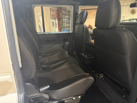 1990 Land Rover Defender