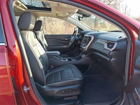 2021 GMC Acadia Denali