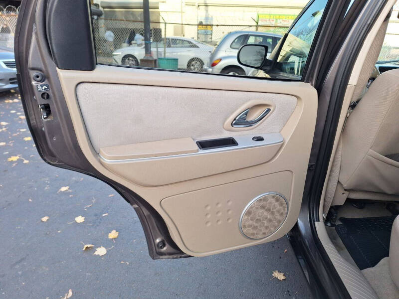 2006 Mercury Mariner Hybrid