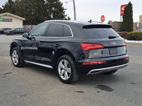 2019 Audi Q5 quattro Premium 45 TFSI
