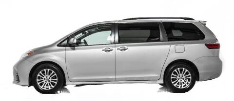 2020 Toyota Sienna XLE Premium 8-Passenger
