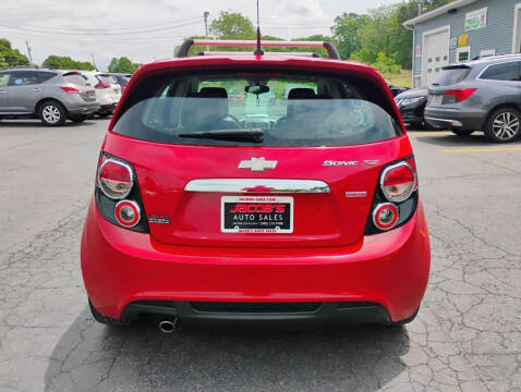 2013 Chevrolet Sonic RS Auto
