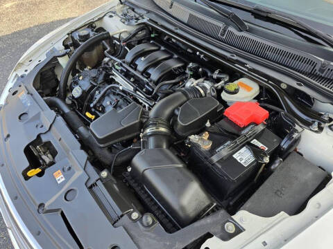 2014 Ford Taurus SEL