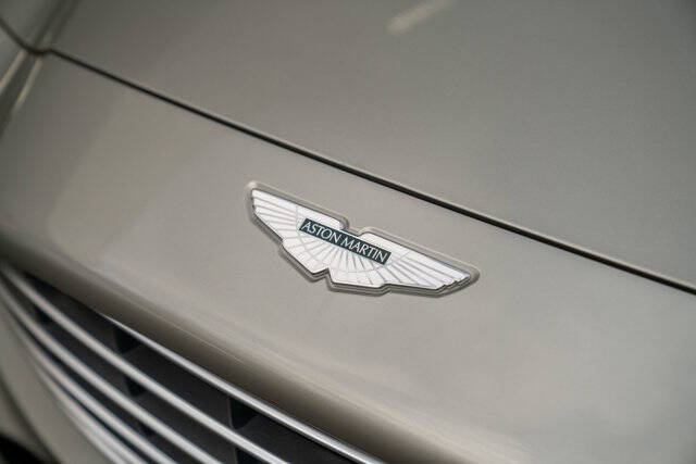 2021 Aston Martin DBX