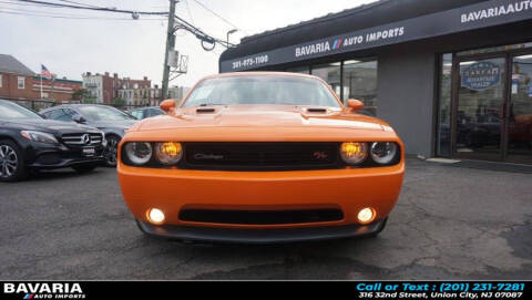 2014 Dodge Challenger R/T Plus