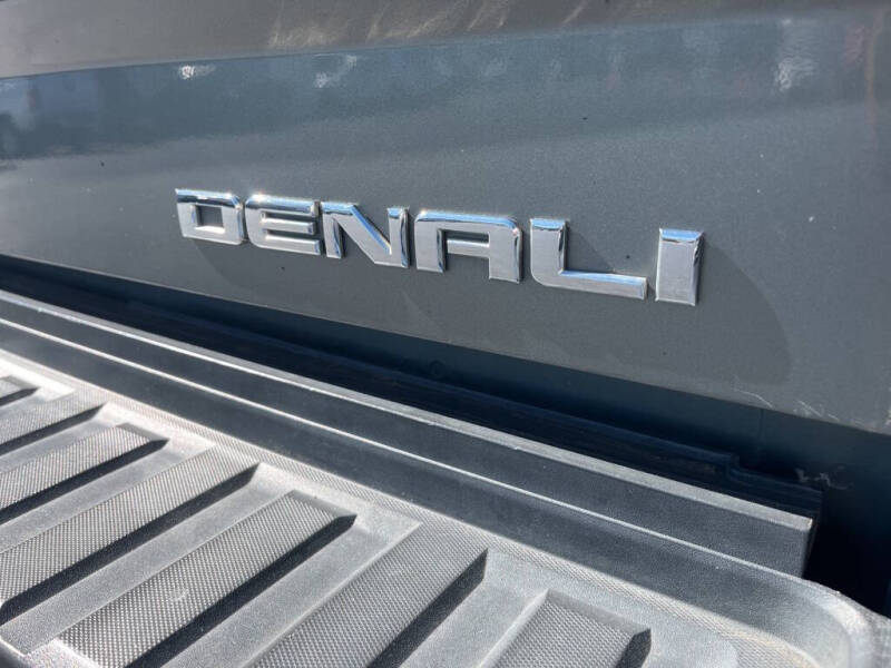 2018 GMC Sierra 2500HD Denali
