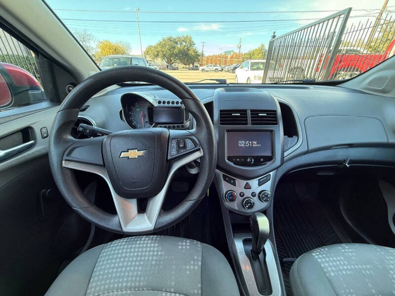 2014 Chevrolet Sonic LS Auto