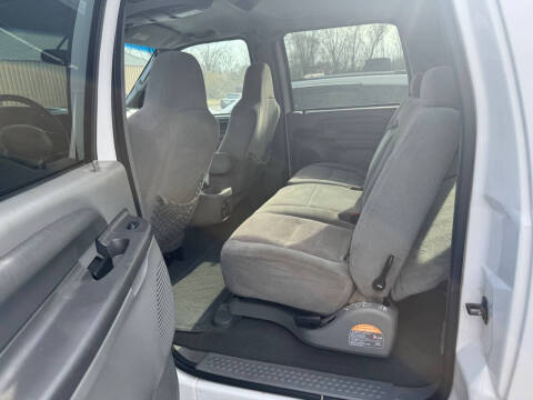 2003 Ford Excursion XLT