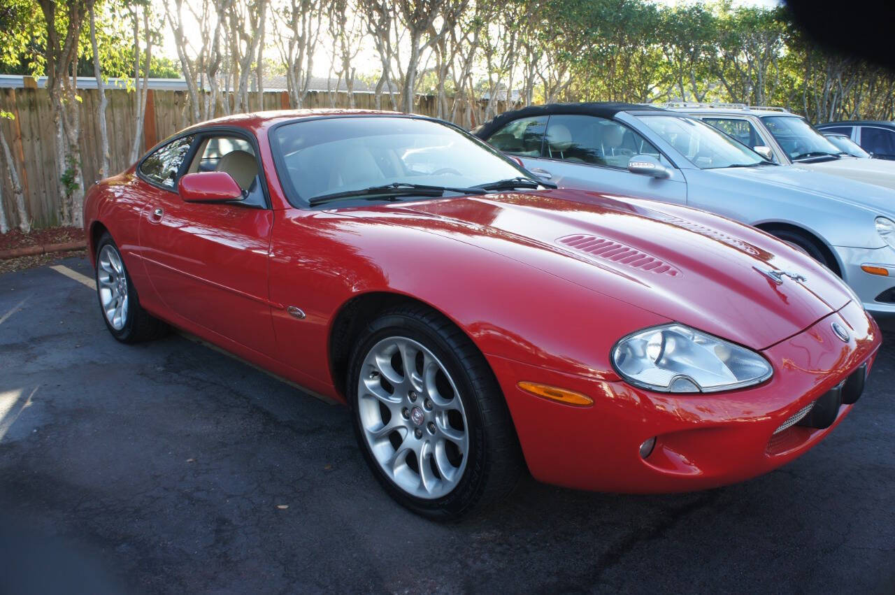 2000 Jaguar XKR 8