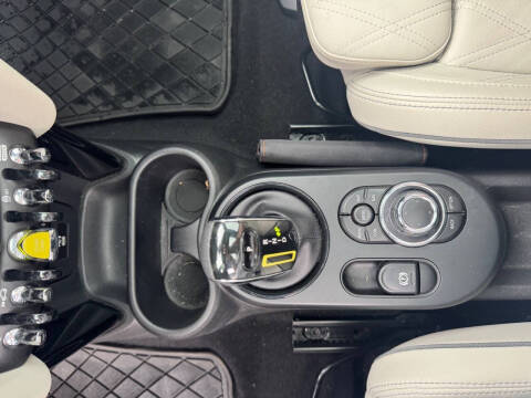 2022 MINI Hardtop 2 Door Cooper SE